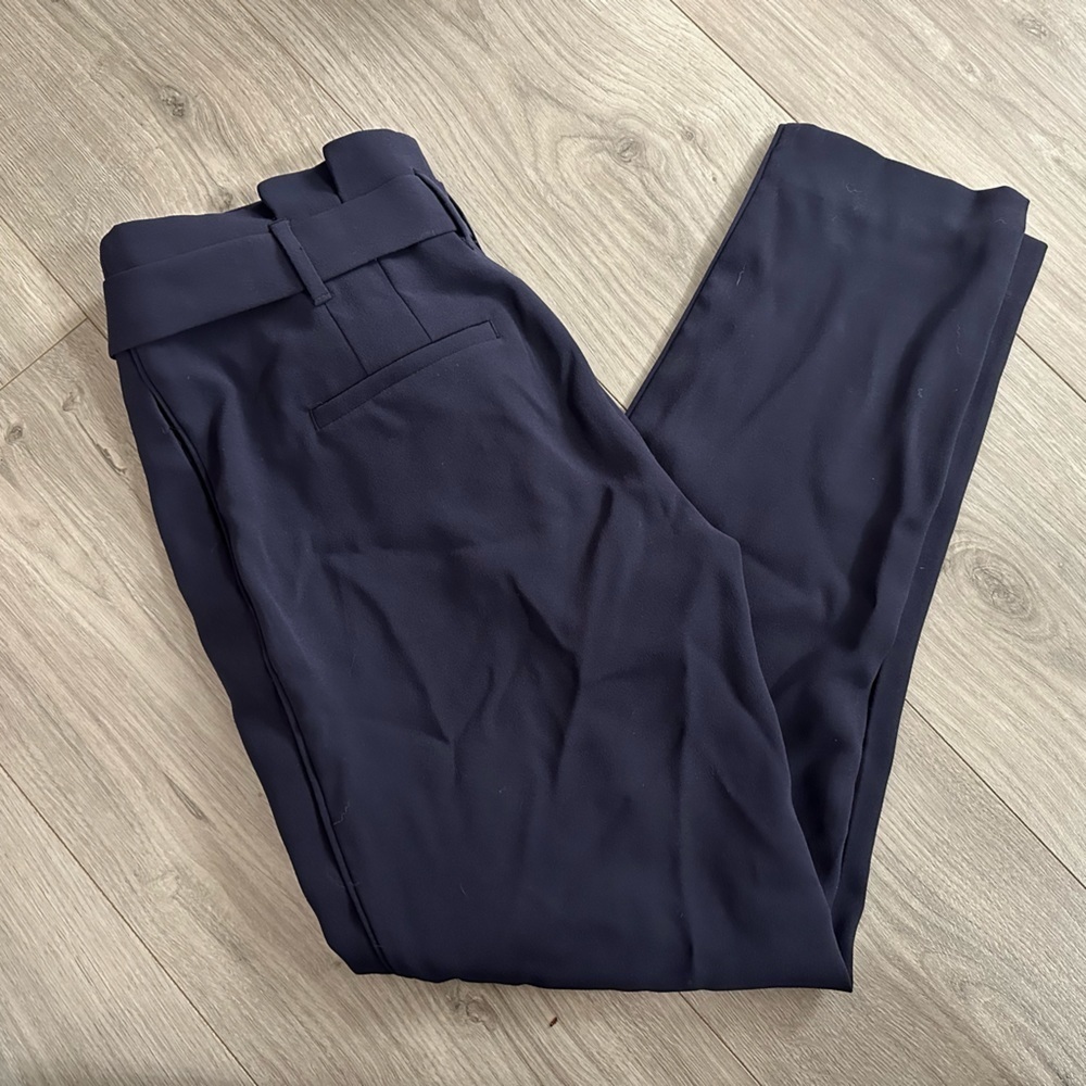 RW&CO. Navy Ankle Cropped Pants - Picture 4 of 7